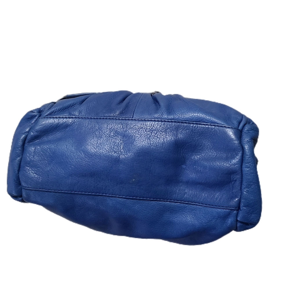B. MAKOWSKY BLUE LEATHER HOBO BAG - Picture 11 of 12